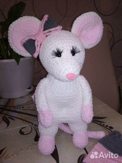 Плюшевая мышка