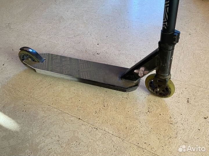 Самокат трюковой