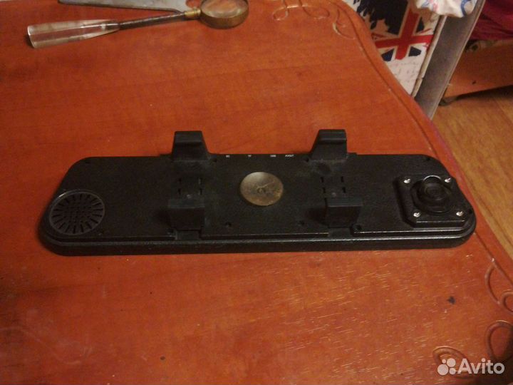 Видеорегистратор на зеркало