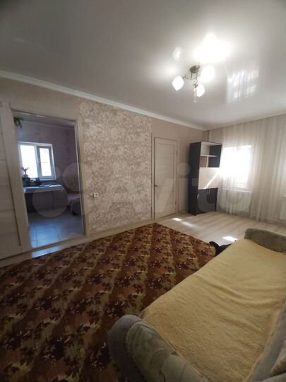 Дом 63 м² на участке 9 сот.