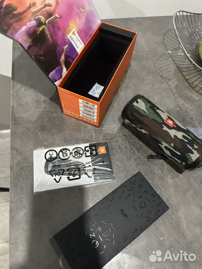 Колонка jbl 4