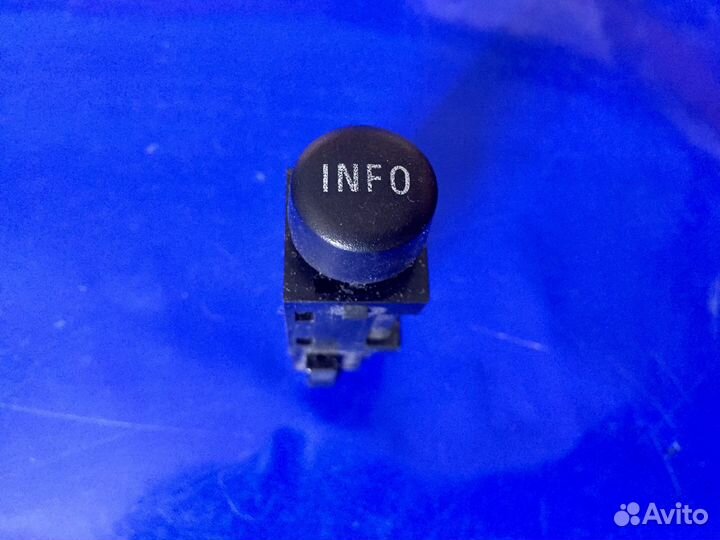 Кнопка многофункциональная Mitsubishi 8610A005