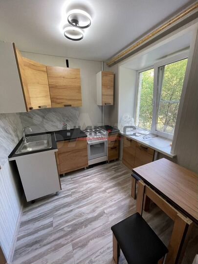 2-к. квартира, 40 м², 2/5 эт.