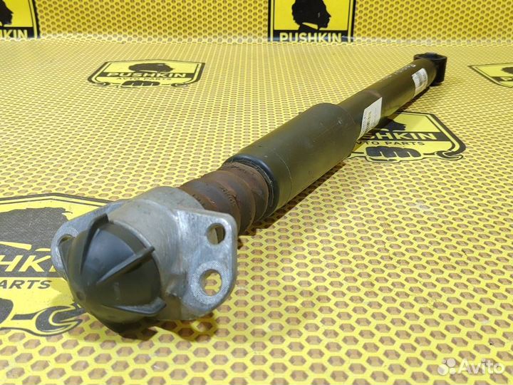 Амортизатор задний левый Skoda Rapid NH3 czca 2018