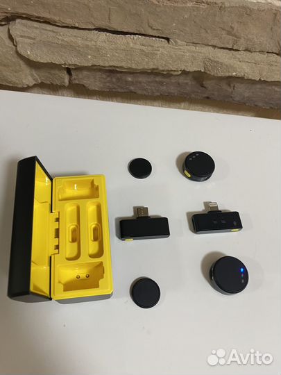 Микрофон петличка беспроводная