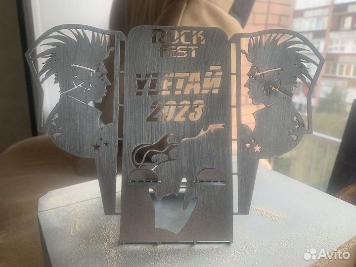 Подставка для телефона