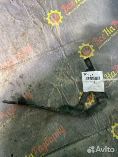 Петли капота правая Bmw X5