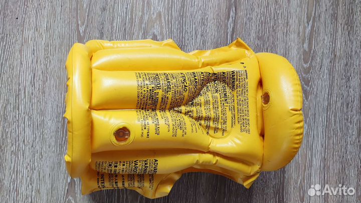 Детский спасательный жилет