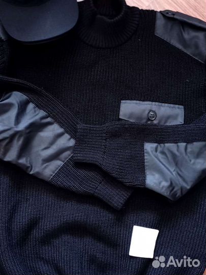 Свитер чёрный форменный, джемпер полушерстяной 52