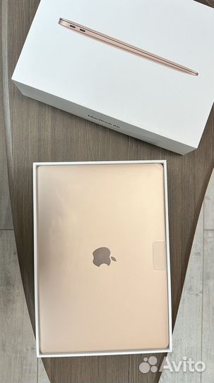 Apple MacBook air 13 2020 i3
