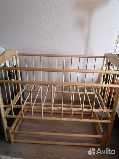 Детская кроватка Женечка-5 поперечный маятник