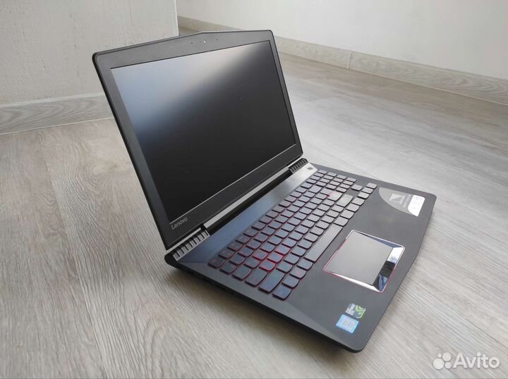 Ноутбук Lenovo Y520