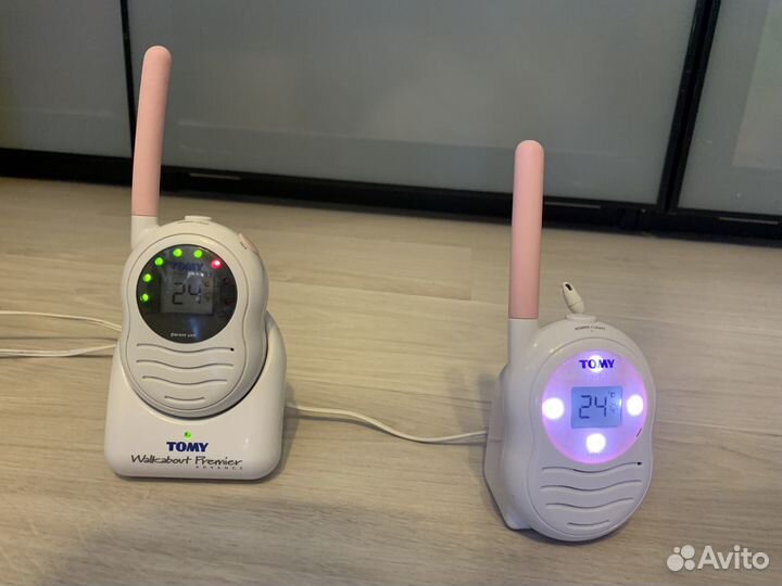 Радионяня Tomy Wolkabout Premier