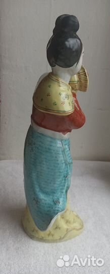 Редкостькитаянка с цветком. Китаянка с горшком. Ст