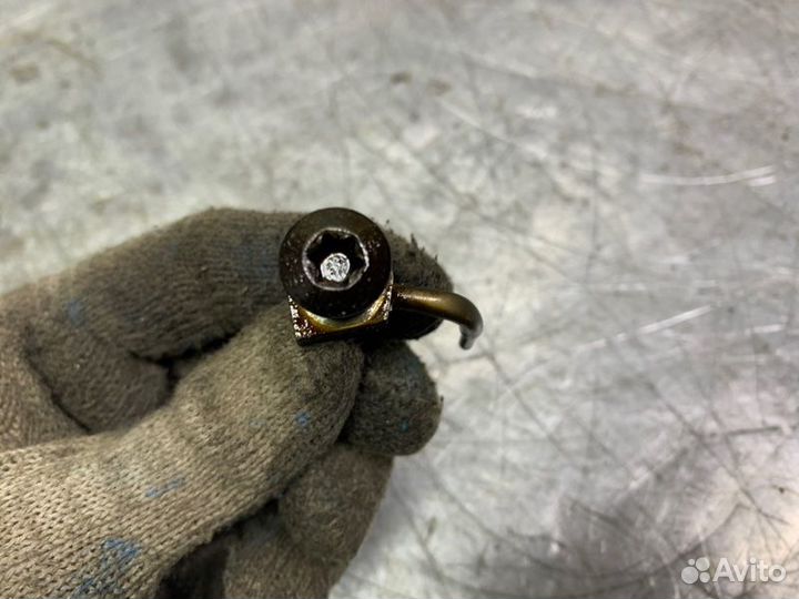 Форсунка масляная audi A4 B8 2007-2015