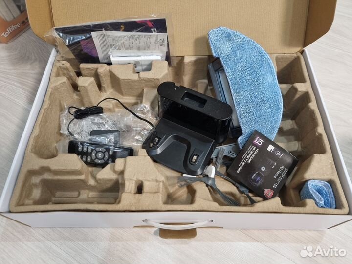 Робoт - пылеcос Роlaris рvcr 3200 IQ Нome Аquа