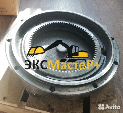 Крышка редуктора JCB JS 260