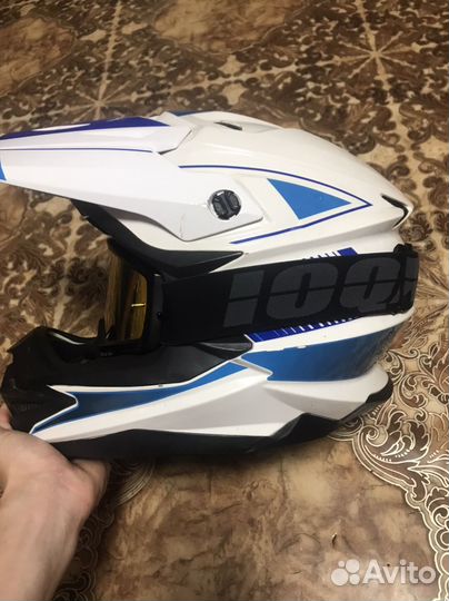 Кроссовый шлем с очками