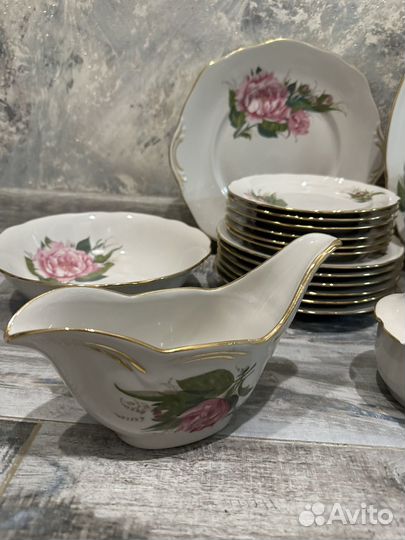 Сервиз столовый