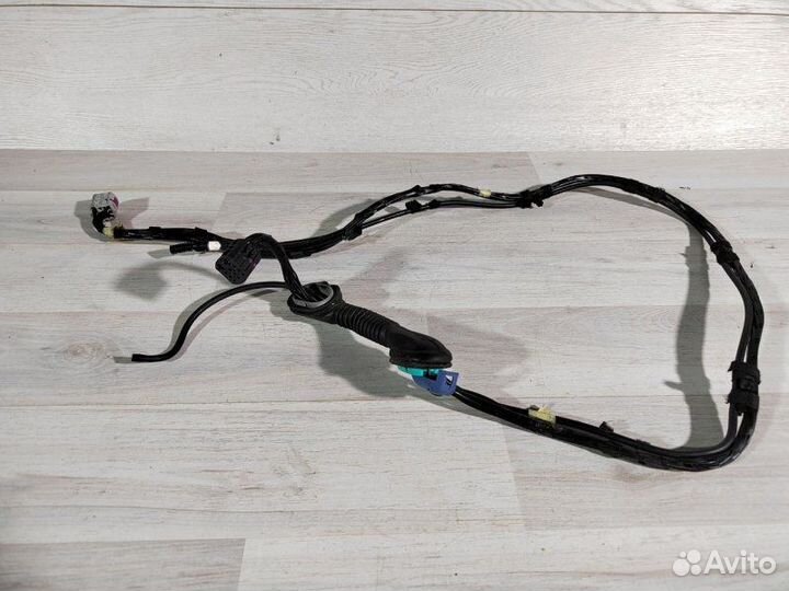 Проводка двери багажника задняя Opel Astra H