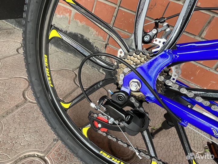 Велосипед 26 на литых дисках