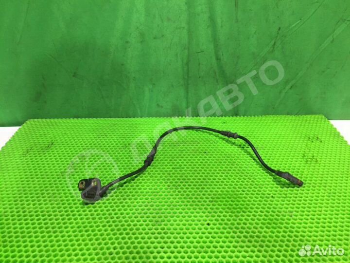 Датчик ABS передний левый Mercedes-Benz C W202