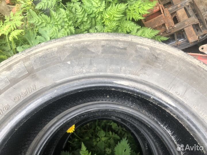 Nexen N8000 205/65 R16