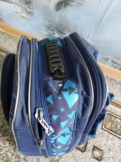 Школьный рюкзак