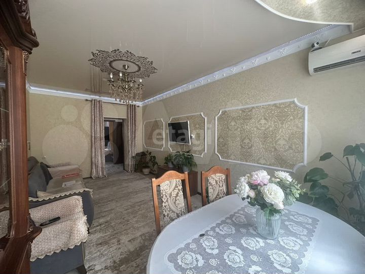 2-к. квартира, 61 м², 4/5 эт.