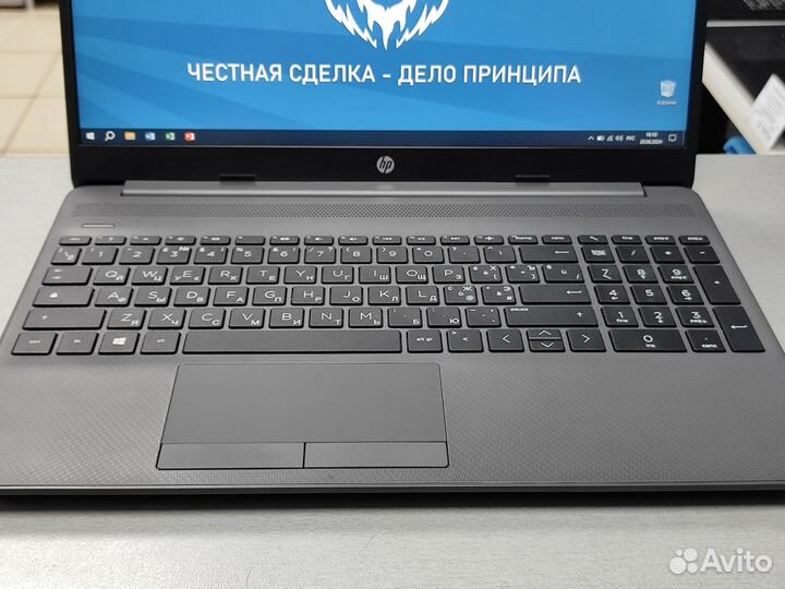 Ноутбук HP 15'' Ryzen 5-5500U/8/256SSD/Vega 7