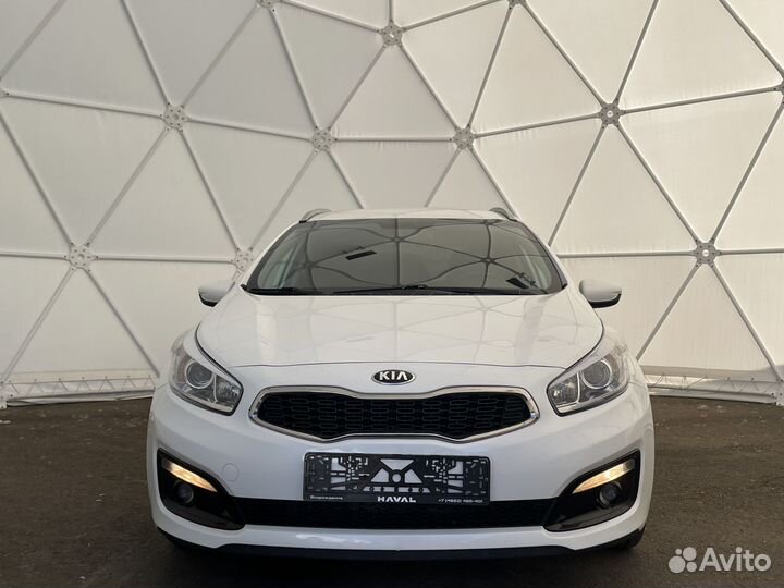 Kia Ceed 1.6 AT, 2018, 69 217 км