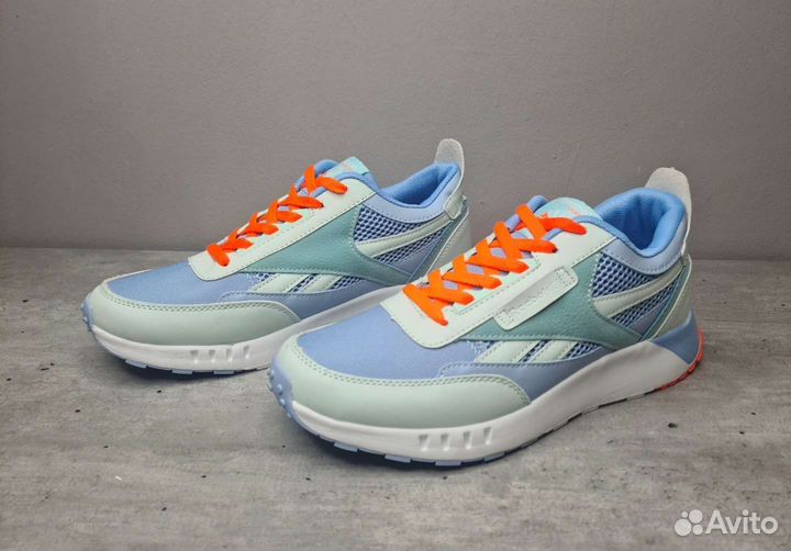 Кроссовки Reebok