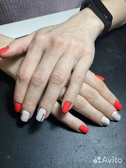 Услуги мастера маникюра