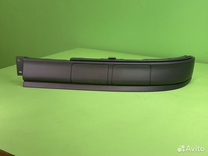 Спойлер бампера нижний левый (без отверстий узкий)