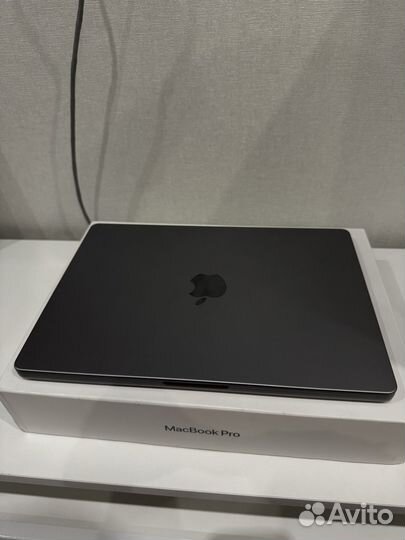 Apple macbook pro 14 m1 pro 16 gb 1tb