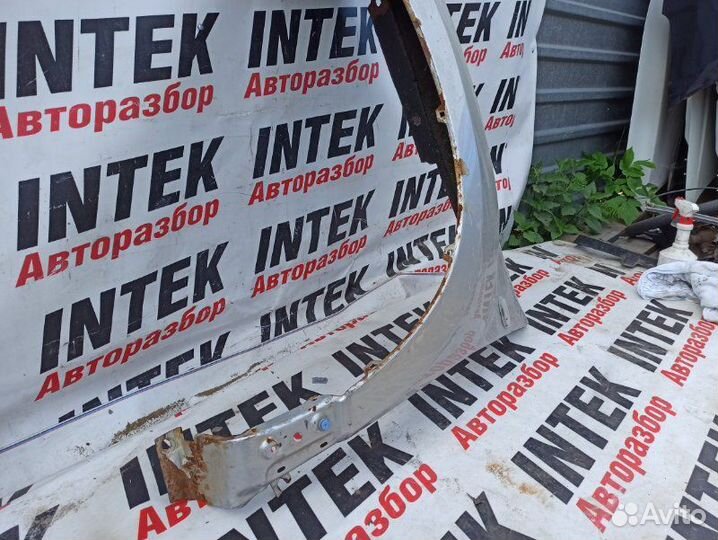 Крыло переднее левое Renault Duster 2.0 2013