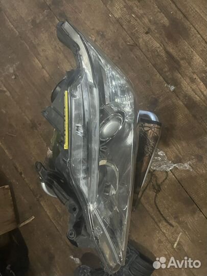 Фары Toyota Camry 50 ксенон