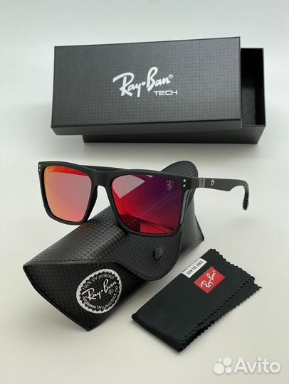 Солнцезащитные очки Ray Ban