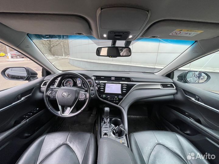 Toyota Camry 2.0 AT, 2019, 71 400 км