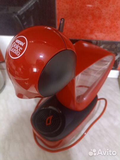 Капсульная кофемашина dolce gusto