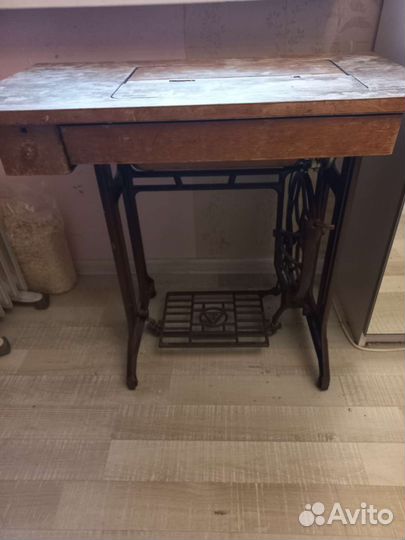 Швейная машина Tikka