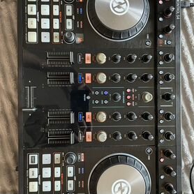 Dj контролер Traktor S4 mk2