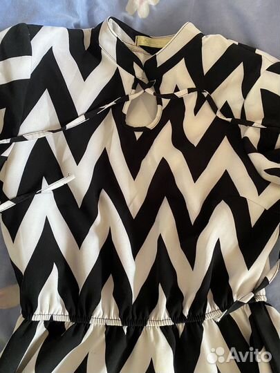 Платье праздничное