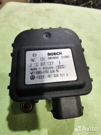 Моторчик заслонки печки audi а6 с5