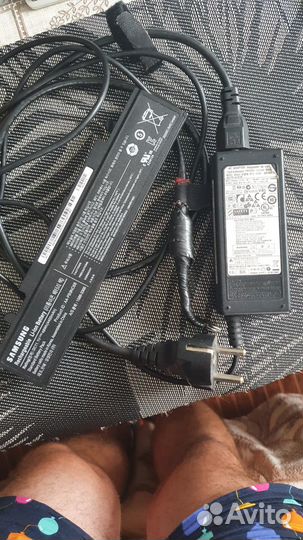 Блок питания и акб для ноутбука