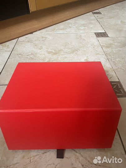 Коробка наушников Beats Solo