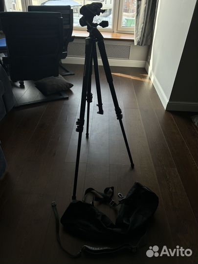 Фотоаппарат Canon EOS 5D Mark II