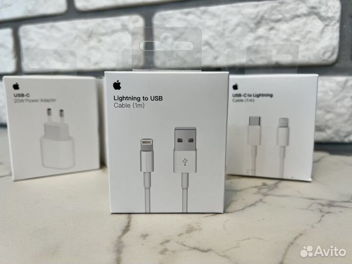 Кабель Apple USB-C to Lightning (1м)