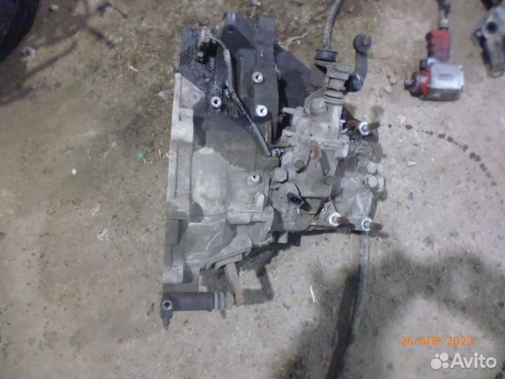 Митсубиси лансер 9 МКПП 1.3и1.6. пробег 68т.км