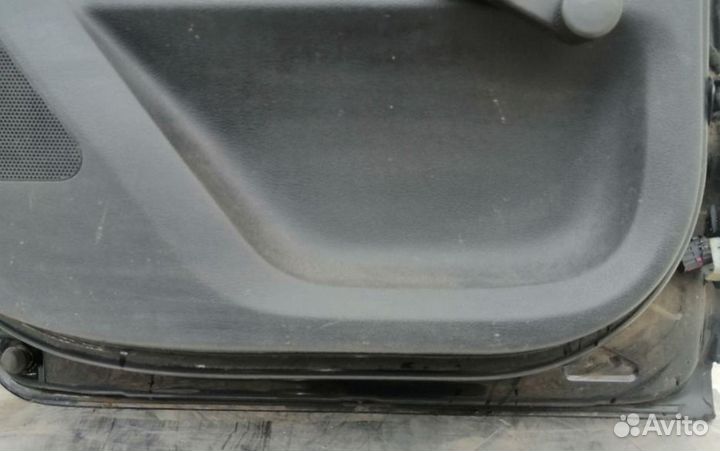 Дверь задняя левая Skoda Fabia II 5J 2008